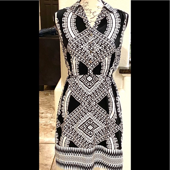 Alfani Dresses & Skirts - Alfani Women’s Black and White Dress
